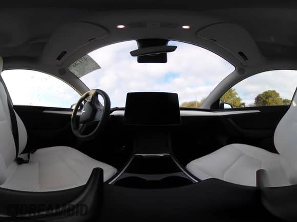 2023 Tesla Model Y Long Range z VIN 7SAYGAEE7PF767951, wystawiony jako IAAI lot #43128878 z przebiegiem 36 431 mil mil oraz . Historia ofert i sprzedaży dostępna na DreamBid. Obrazek 25.
