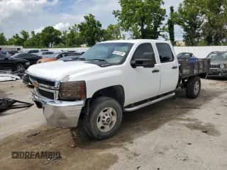2013 Chevrolet Silverado 2500HD Work Truck с VIN 1GC1KVCGXDF116927, выставлен на аукционе Copart как лот 65071595 с пробегом Не указан миль и Списание • Salvage title. История ставок и продаж доступна на DreamBid. Изображение 1.