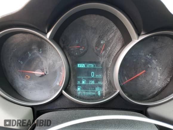 2014 Chevrolet Cruze 2LS z VIN 1G1PL5SHXE7424976, wystawiony jako Copart lot #71835325 z przebiegiem 161 060 mil mil oraz Czysty tytuł • Clean title. Historia ofert i sprzedaży dostępna na DreamBid. Obrazek 9.