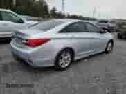 2014 Hyundai Sonata GLS z VIN 5NPEB4AC0EH915750, wystawiony jako Copart lot #89719785 z przebiegiem 83 861 mil mil oraz Czysty tytuł • Clean title. Historia ofert i sprzedaży dostępna na DreamBid. Obrazek 3.