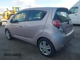 2013 Chevrolet Spark LT с VIN KL8CD6S9XDC507386, выставлен на аукционе IAAI как лот 43541715 с пробегом 140 985 миль миль и . История ставок и продаж доступна на DreamBid. Изображение 3.
