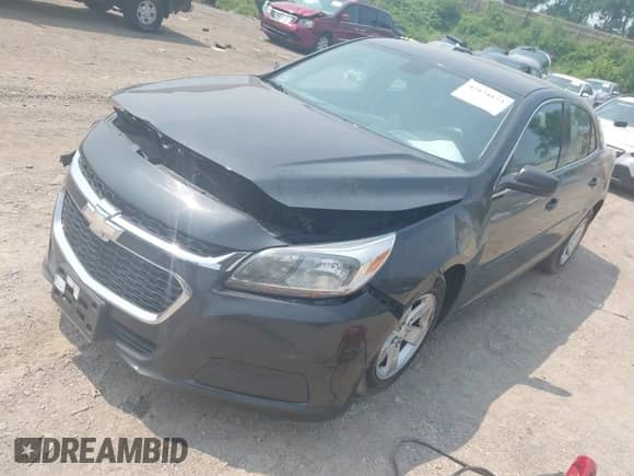 2014 Chevrolet Malibu LS z VIN 1G11B5SL2EF146027, wystawiony jako IAAI lot #42874173 z przebiegiem 162 295 mil mil oraz . Historia ofert i sprzedaży dostępna na DreamBid. Obrazek 2.