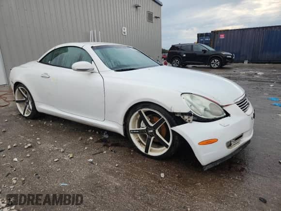 2004 Lexus SC 430 z VIN JTHFN48Y340056953, wystawiony jako Copart lot #68592265 z przebiegiem Nie podano mil oraz Nie do naprawy • Non repairable. Historia ofert i sprzedaży dostępna na DreamBid. Obrazek 4.