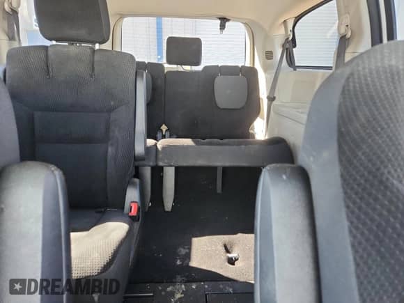 2019 Dodge Grand Caravan SE with VIN 2C4RDGBG4KR590646, listed as a Copart auction lot 83959275 with 88,890 mi miles and Salvage title. Bid and sale history available at DreamBid. Image 10.
