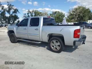 2013 Chevrolet Silverado 1500 LT z VIN 3GCPCSE00DG301265, wystawiony jako Copart lot #87049375 z przebiegiem 190 352 mil mil oraz Szkoda całkowita • Salvage title. Historia ofert i sprzedaży dostępna na DreamBid. Obrazek 2.