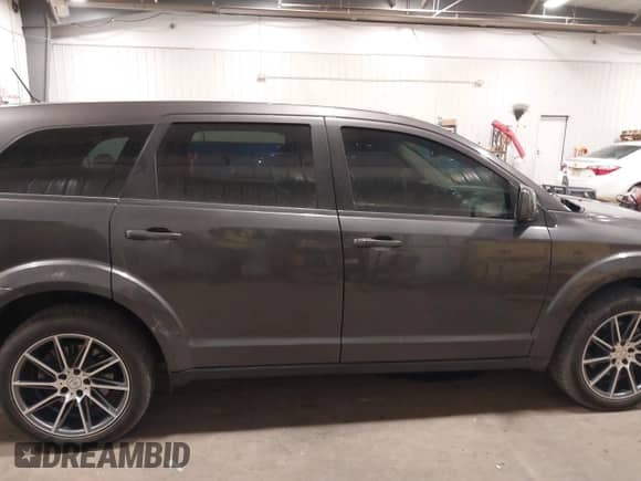 2017 Dodge Journey GT with VIN 3C4PDDEG0HT623813, listed as a IAAI auction lot 40992814 with 109,898 mi miles and . Bid and sale history available at DreamBid. Image 13.
