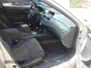 2009 Honda Accord LX z VIN 1HGCP26349A009315, wystawiony jako IAAI lot #43073590 z przebiegiem 267 059 mil mil oraz . Historia ofert i sprzedaży dostępna na DreamBid. Obrazek 5.