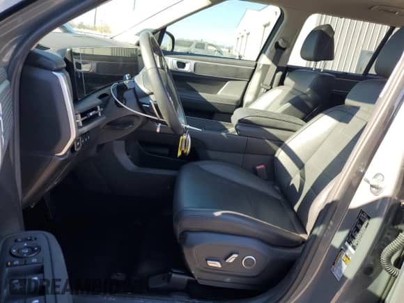 2024 Hyundai Santa Fe Limited с VIN 5NMP3DG13RH004911, выставлен на аукционе Copart как лот 83635084 с пробегом 9 746 миль миль и Списание • Salvage title. История ставок и продаж доступна на DreamBid. Изображение 7.