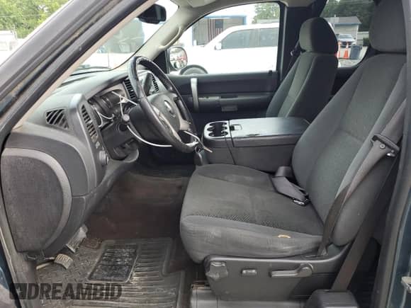 2008 GMC Sierra 1500 SLT with VIN 1GTEK19J58Z277364, listed as a Copart auction lot 60986155 with 259,400 mi miles and Salvage title. Bid and sale history available at DreamBid. Image 7.