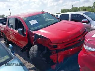 2022 Chevrolet Silverado 1500 RST with VIN 1GCUYEED5NZ131690, listed as a IAAI auction lot 37353243 with 11,938 mi miles and . Bid and sale history available at DreamBid. Image 1.