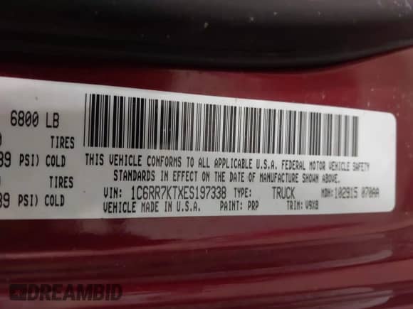 2014 Ram 1500 Express z VIN 1C6RR7KTXES197338, wystawiony jako IAAI lot #42886600 z przebiegiem 102 660 mil mil oraz . Historia ofert i sprzedaży dostępna na DreamBid. Obrazek 9.