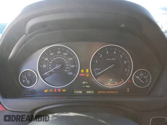 2015 BMW 3 Series 335i xDrive with VIN WBA3B9C50FF589976, listed as a Copart auction lot 43380485 with 170,788 mi miles and Salvage title. Bid and sale history available at DreamBid. Image 9.