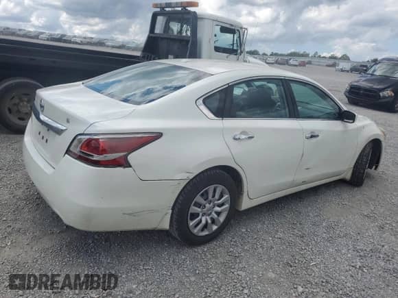 2015 Nissan Altima SL with VIN 1N4AL3AP5FN334633, listed as a Copart auction lot 67788125 with 128,191 mi miles and Salvage title. Bid and sale history available at DreamBid. Image 3.