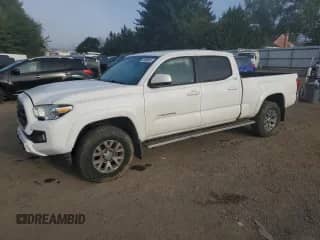 2019 Toyota Tacoma SR5 с VIN 3TMDZ5BN7KM069393, выставлен на аукционе Copart как лот 81908045 с пробегом 115 706 миль миль и Списание • Salvage title. История ставок и продаж доступна на DreamBid. Изображение 1.