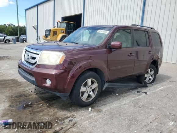 2010 Honda Pilot EX with VIN 5FNYF3H4XAB013755, listed as a Copart auction lot 82045195 with 233,996 mi miles and Salvage title. Bid and sale history available at DreamBid. Image 1.
