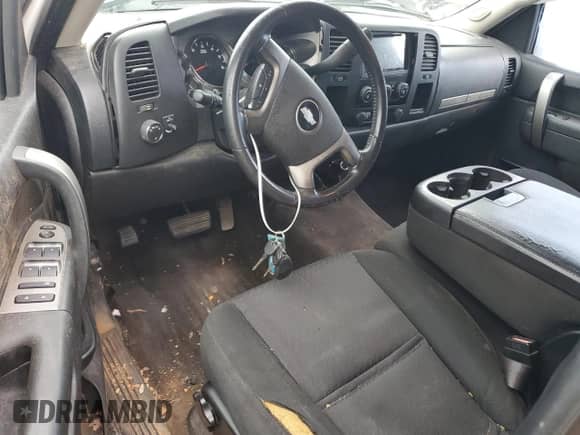 2012 Chevrolet Silverado 1500 LT с VIN 3GCPCSEA1CG105584, выставлен на аукционе Copart как лот 68685845 с пробегом 247 987 миль миль и Списание • Salvage title. История ставок и продаж доступна на DreamBid. Изображение 8.