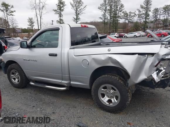 2012 Ram 1500 ST с VIN 3C6JD6AP9CG272920, выставлен на аукционе IAAI как лот 41251604 с пробегом 150 248 миль миль и . История ставок и продаж доступна на DreamBid. Изображение 14.