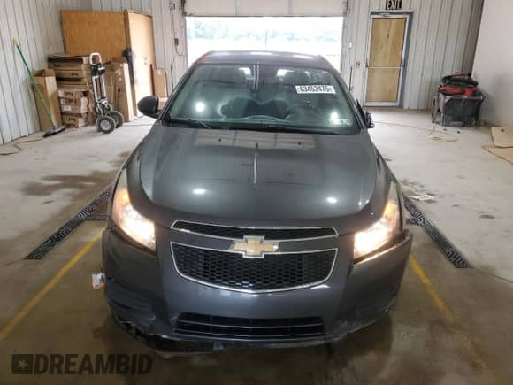 2013 Chevrolet Cruze LS с VIN 1G1PB5SG4D7209361, выставлен на аукционе Copart как лот 63463475 с пробегом 150 921 миль миль и Списание • Salvage title. История ставок и продаж доступна на DreamBid. Изображение 5.