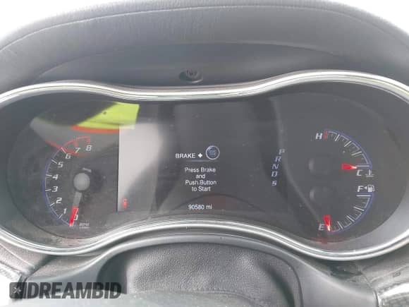 2015 Jeep Grand Cherokee SRT z VIN 1C4RJFDJ5FC190072, wystawiony jako IAAI lot #42980152 z przebiegiem 90 580 mil mil oraz . Historia ofert i sprzedaży dostępna na DreamBid. Obrazek 7.