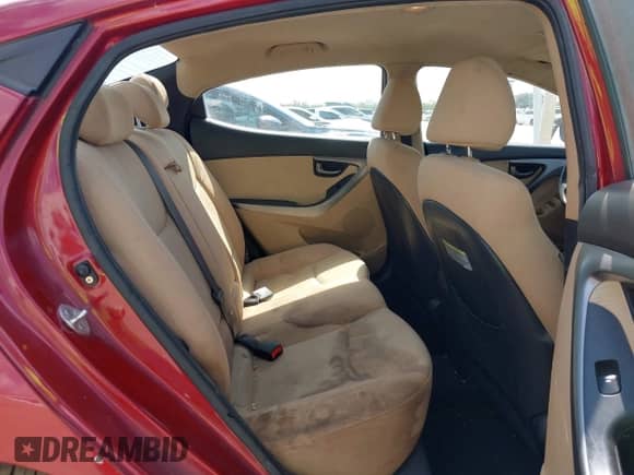2013 Hyundai Elantra GLS с VIN KMHDH4AE2DU802667, выставлен на аукционе IAAI как лот 43136240 с пробегом 176 324 миль миль и . История ставок и продаж доступна на DreamBid. Изображение 8.