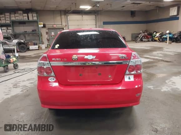 2008 Chevrolet Aveo LS с VIN KL1TD56618B041867, выставлен на аукционе IAAI как лот 42208722 с пробегом 133 667 миль миль и . История ставок и продаж доступна на DreamBid. Изображение 15.