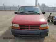 1994 Dodge Caravan z VIN 2B4GH55R7RR785838, wystawiony jako Copart lot #80905325 z przebiegiem 117 160 mil mil oraz Czysty tytuł • Clean title. Historia ofert i sprzedaży dostępna na DreamBid. Obrazek 5.