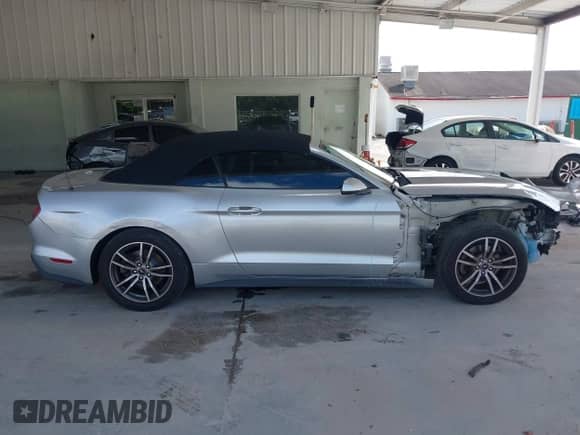 2017 Ford Mustang EcoBoost Premium с VIN 1FATP8UH7H5218674, выставлен на аукционе IAAI как лот 43393857 с пробегом 132 174 миль миль и . История ставок и продаж доступна на DreamBid. Изображение 14.