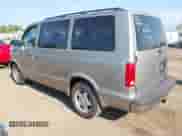 2003 Chevrolet Astro с VIN 1GNDM19X33B110956, выставлен на аукционе IAAI как лот 43012348 с пробегом 177 724 миль миль и . История ставок и продаж доступна на DreamBid. Изображение 3.