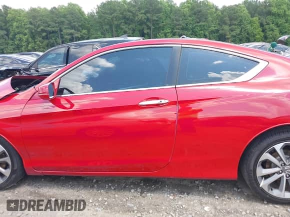 2015 Honda Accord EX-L z VIN 1HGCT2B81FA007112, wystawiony jako IAAI lot #42463221 z przebiegiem 137 595 mil mil oraz . Historia ofert i sprzedaży dostępna na DreamBid. Obrazek 15.