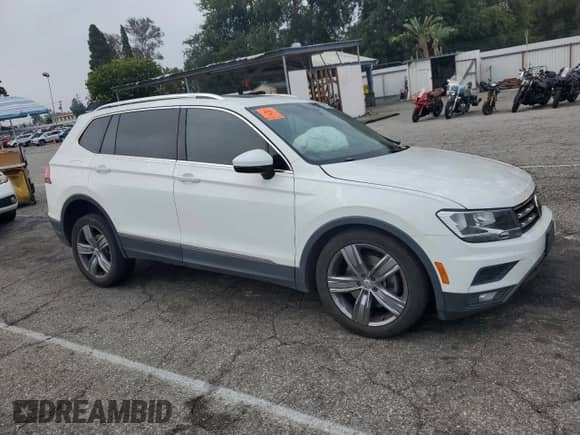 2020 Volkswagen Tiguan SE с VIN 3VV2B7AX2LM073381, выставлен на аукционе Copart как лот 69079125 с пробегом 130 639 миль миль и Списание • Salvage title. История ставок и продаж доступна на DreamBid. Изображение 4.