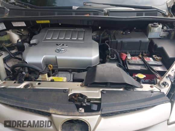 2008 Toyota Sienna LE with VIN 5TDBK23C88S015049, listed as a IAAI auction lot 42704226 with 140,262 mi miles and . Bid and sale history available at DreamBid. Image 10.