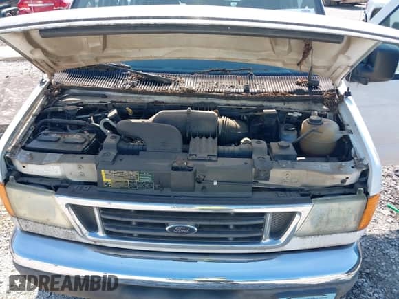 2004 Ford Econoline Cargo with VIN 1FTNS24WX4HA92137, listed as a IAAI auction lot 42888080 with 158,035 mi miles and . Bid and sale history available at DreamBid. Image 10.