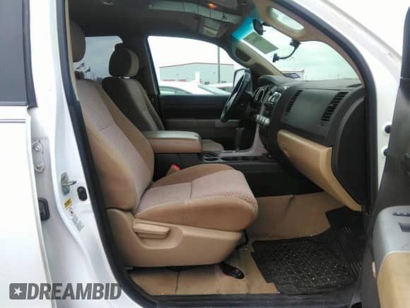 2007 Toyota Tundra SR5 z VIN 5TFST54127X001992, wystawiony jako IAAI lot #41510922 z przebiegiem 186 412 mil mil oraz . Historia ofert i sprzedaży dostępna na DreamBid. Obrazek 5.