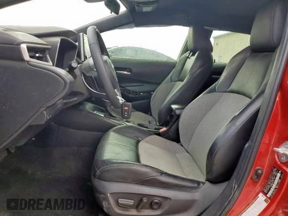 2021 Toyota Corolla XSE с VIN JTNC4MBE0M3121676, выставлен на аукционе Copart как лот 54441215 с пробегом 90 587 миль миль и Списание • Salvage title. История ставок и продаж доступна на DreamBid. Изображение 7.