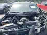 2019 Chevrolet Tahoe Commercial z VIN 1GNLCDEC3KR323012, wystawiony jako IAAI lot #42517025 z przebiegiem 40 412 mil mil oraz . Historia ofert i sprzedaży dostępna na DreamBid. Obrazek 10.