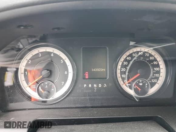 2018 Ram 1500 Tradesman с VIN 3C6JR6DGXJG244702, выставлен на аукционе Copart как лот 62937795 с пробегом 143 923 миль миль и Списание • Salvage title. История ставок и продаж доступна на DreamBid. Изображение 9.