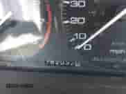 1993 Honda Accord z VIN 1HGCB7650PA172876, wystawiony jako IAAI lot #42397897 z przebiegiem 182 032 mil mil oraz . Historia ofert i sprzedaży dostępna na DreamBid. Obrazek 14.