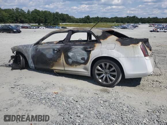 2014 Chrysler 300 S with VIN 2C3CCABG7EH221753, listed as a Copart auction lot 80116395 with Not provided miles and Salvage title. Bid and sale history available at DreamBid. Image 2.