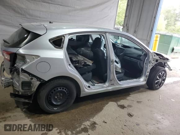 2018 Subaru Impreza с VIN 4S3GTAA68J3709502, выставлен на аукционе Copart как лот 68667305 с пробегом 136 011 миль миль и Списание • Salvage title. История ставок и продаж доступна на DreamBid. Изображение 3.