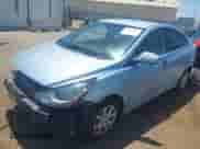 2013 Hyundai Accent GLS z VIN KMHCT4AE7DU521782, wystawiony jako IAAI lot #42300592 z przebiegiem 110 125 mil mil oraz . Historia ofert i sprzedaży dostępna na DreamBid. Obrazek 2.