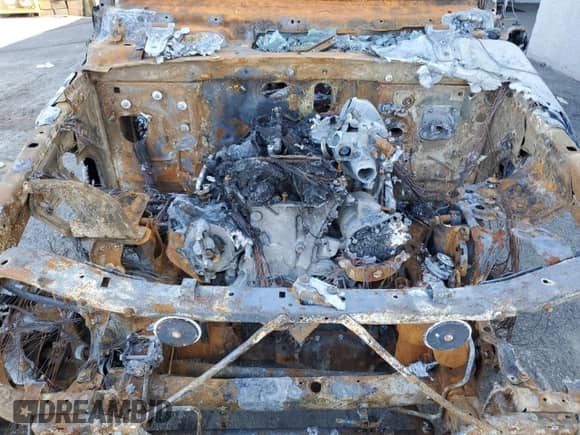 2025 Jeep Wrangler Sahara with VIN 1C4RJXP61SW577787, listed as a Copart auction lot 85270075 with Not provided miles and Salvage title. Bid and sale history available at DreamBid. Image 12.