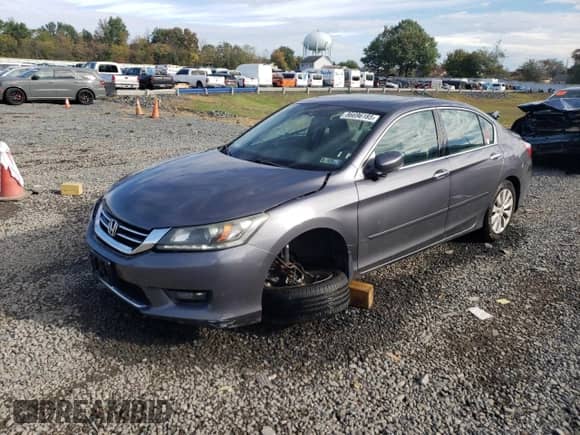 2014 Honda Accord EX-L with VIN 1HGCR3F84EA039615, listed as a Copart auction lot 86696185 with 93,446 mi miles and Salvage title. Bid and sale history available at DreamBid. Image 1.