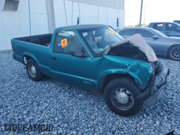 1994 Chevrolet S-10 с VIN 1GCCS1445RK112207, выставлен на аукционе Copart как лот 64368955 с пробегом 265 180 миль миль и На запчасти • Non repairable. История ставок и продаж доступна на DreamBid. Изображение 4.