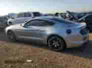 2021 Ford Mustang EcoBoost z VIN 1FA6P8TD6M5152477, wystawiony jako Copart lot #81250325 z przebiegiem 29 826 mil mil oraz Szkoda całkowita • Salvage title. Historia ofert i sprzedaży dostępna na DreamBid. Obrazek 2.