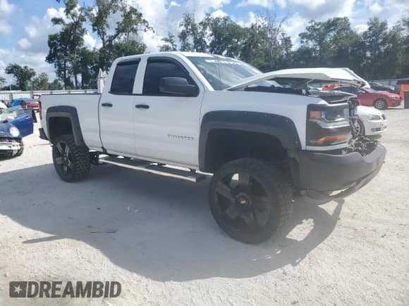 2019 Chevrolet Silverado 1500 Work Truck with VIN 2GCVKNEC1K1176675, listed as a Copart auction lot 81397805 with 192,868 mi miles and Non repairable. Bid and sale history available at DreamBid. Image 4.