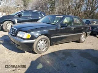 2000 Mercedes-Benz C 230/260/280/320 z VIN WDBHA29GXYA865929, wystawiony jako Copart lot #86994684 z przebiegiem 131 024 mil mil oraz Szkoda całkowita • Salvage title. Historia ofert i sprzedaży dostępna na DreamBid. Obrazek 1.