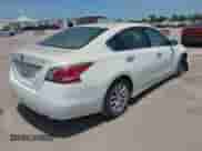 2015 Nissan Altima SL with VIN 1N4AL3AP9FN892999, listed as a IAAI auction lot 42858466 with 148,824 mi miles and . Bid and sale history available at DreamBid. Image 4.