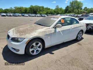 2010 BMW 3 Series 328i с VIN WBAWR3C56AP462772, выставлен на аукционе Copart как лот 65355215 с пробегом Не указан миль и Списание • Salvage title. История ставок и продаж доступна на DreamBid. Изображение 1.