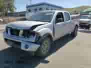 2008 Nissan Frontier SE z VIN 1N6AD09W38C401405, wystawiony jako Copart lot #63860465 z przebiegiem 199 064 mil mil oraz Szkoda całkowita • Salvage title. Historia ofert i sprzedaży dostępna na DreamBid. Obrazek 13.