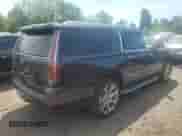 2015 Cadillac Escalade ESV Luxury с VIN 1GYS4HKJ1FR168990, выставлен на аукционе Copart как лот 59574865 с пробегом 164 840 миль миль и Списание • Salvage title. История ставок и продаж доступна на DreamBid. Изображение 3.